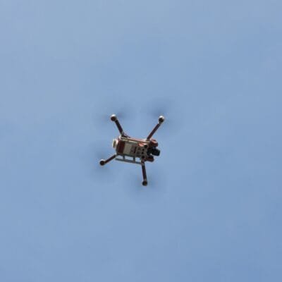 DGAC emite boletín de seguridad: no volar RPAS sobre los 400 pies